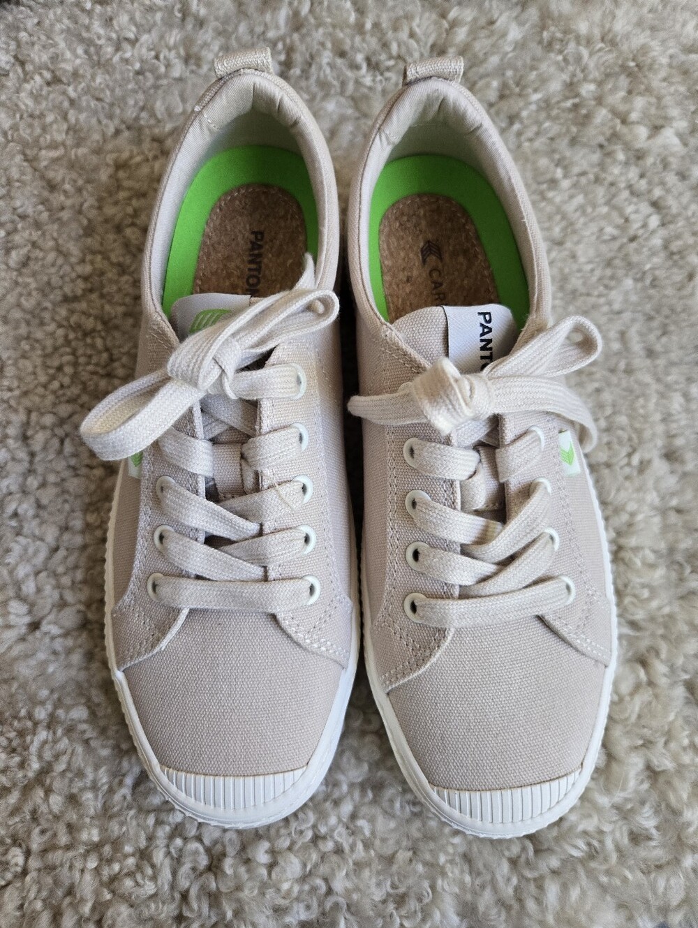 NWT Cariuma X Pantone OCA Low Canvas Sneakers in French Oak / Tan Beige 8.5 - Picture 2 of 7
